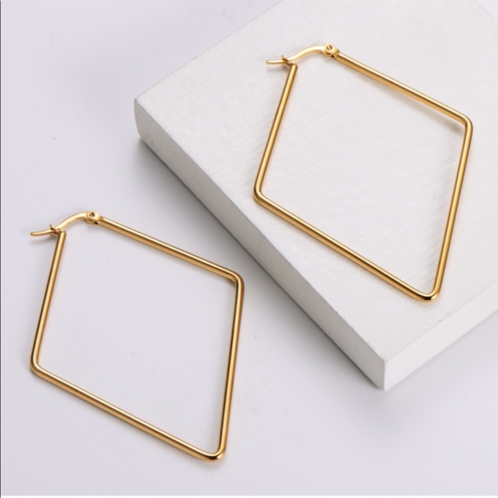 Gold Geometric Hoop Minimalist earrings